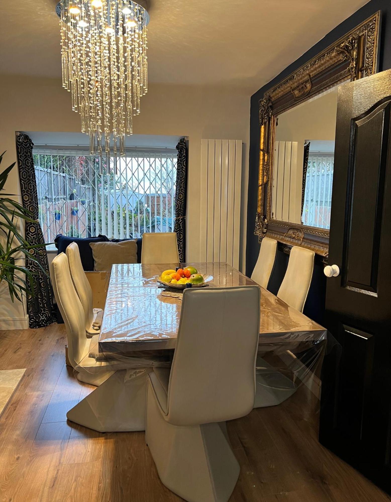 Double Room In Great Barr Near M5 - M6 - Parking - Tv Bed-Garden Birmingham Kültér fotó